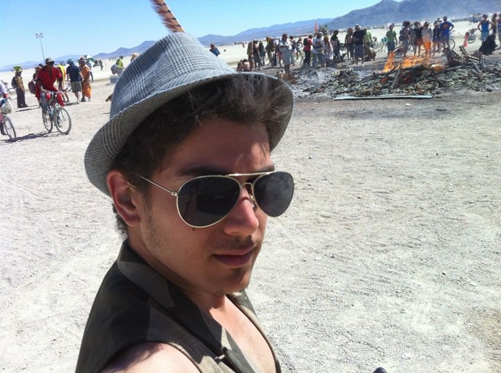 58368_975692961372_7931747_n